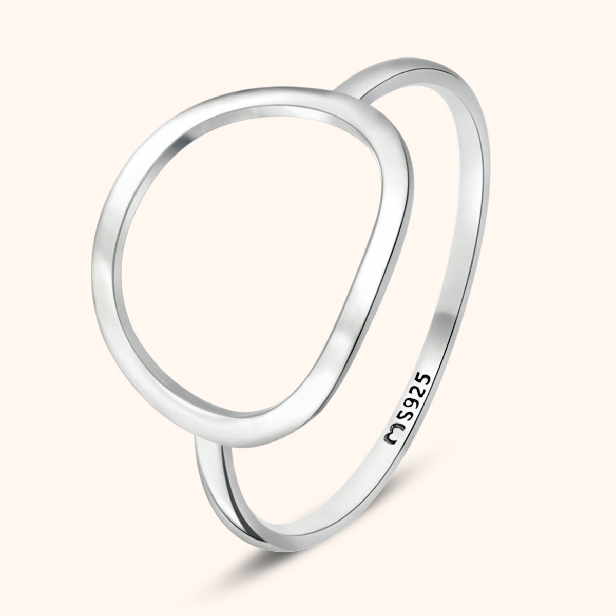 Ovaler Ring